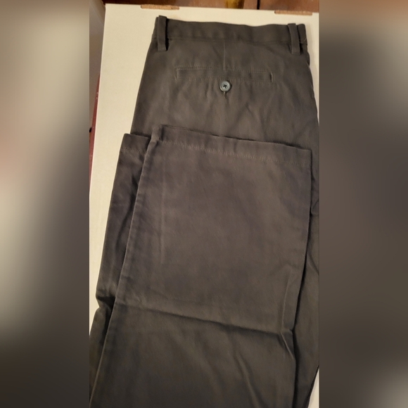 Mens khaki pants old navy - Picture 2 of 4